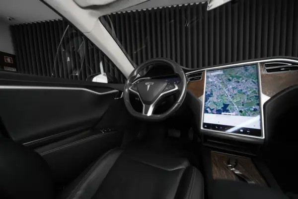 Tesla Model S 100D 9