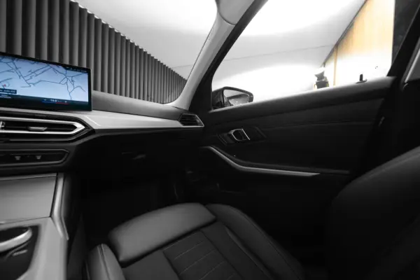 BMW 318 d Aut. Sport Line 15
