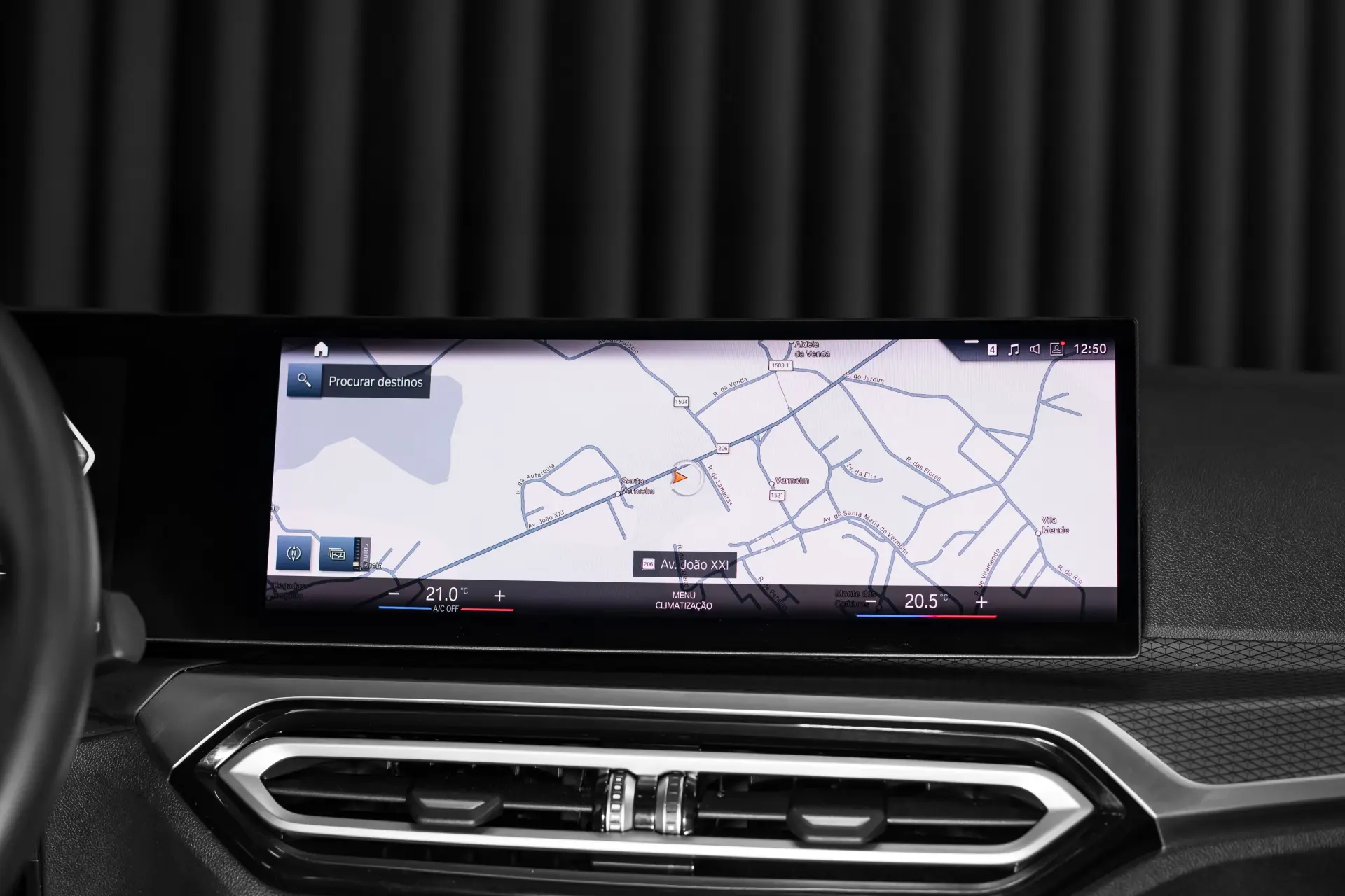 BMW 320 e Pack M Auto 23