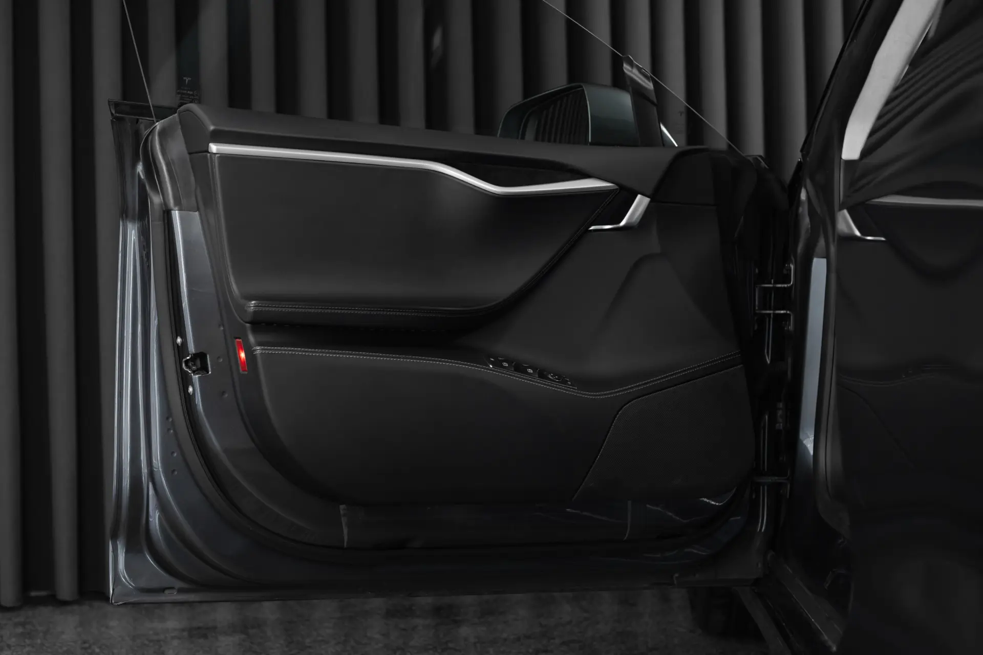 Tesla Model S 100D 34