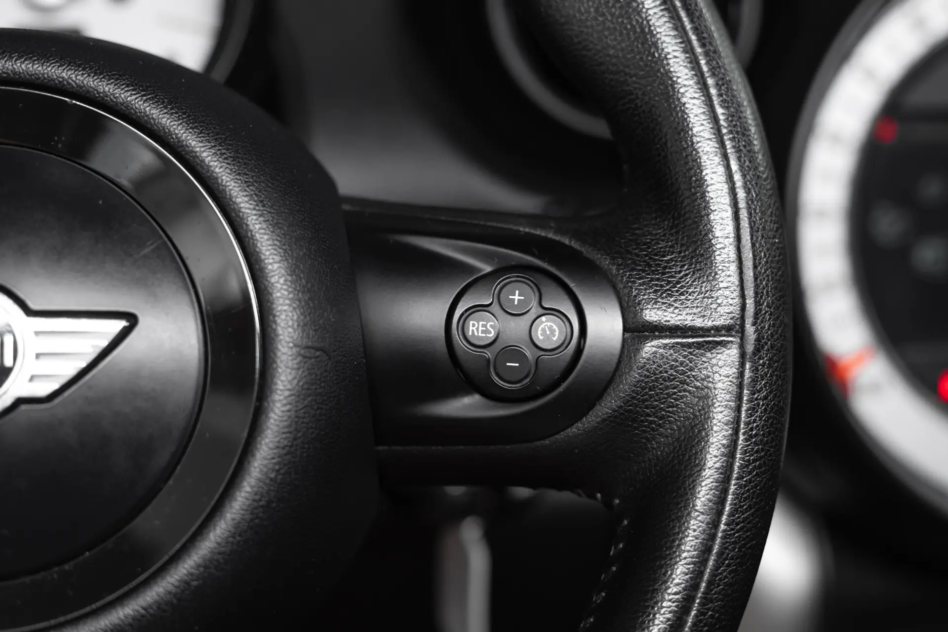 MINI Paceman Cooper D 27