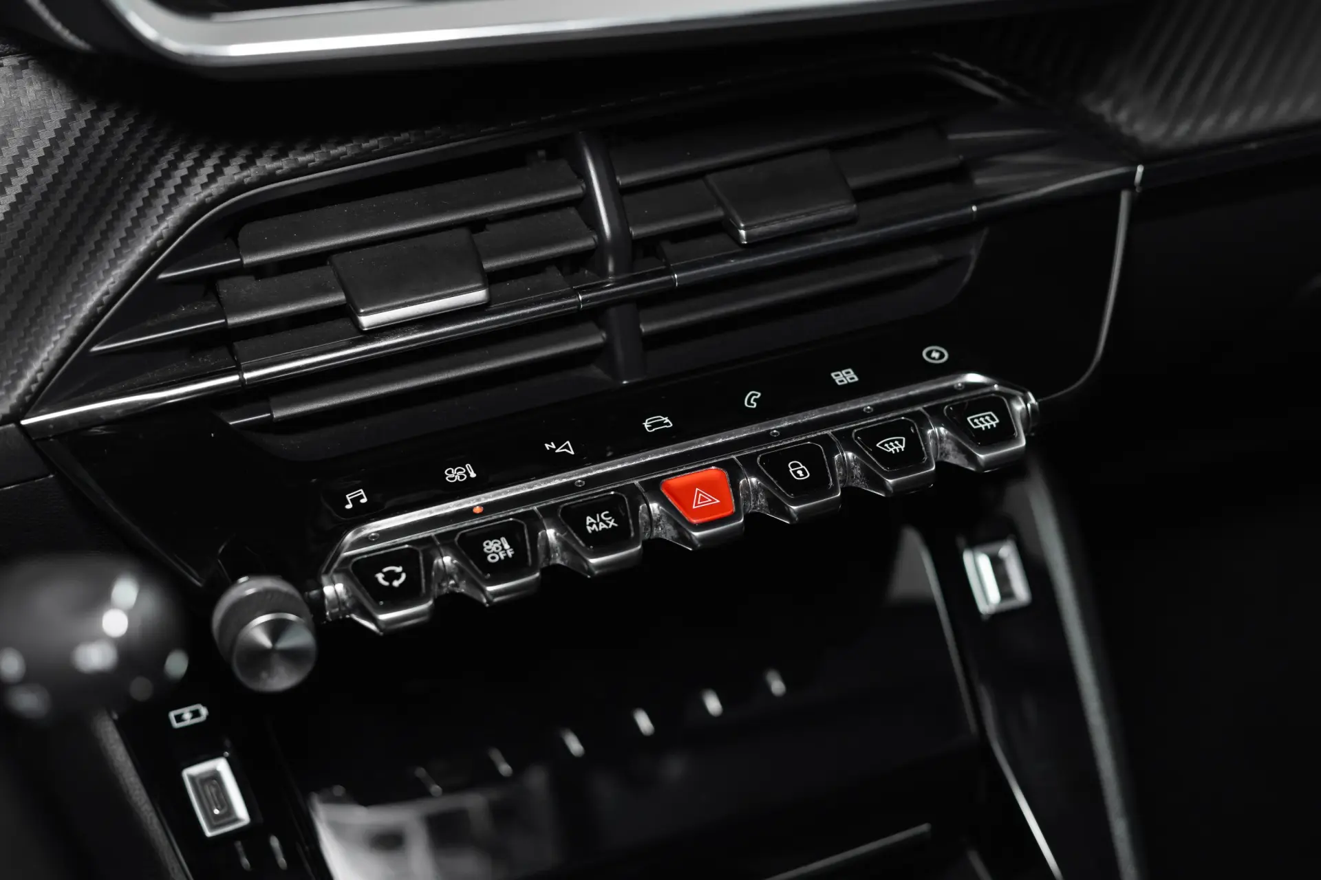 Peugeot e-208 50 kWh Allure 24
