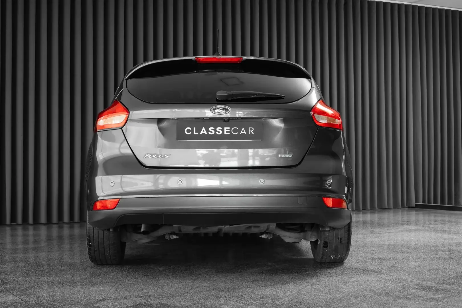 Ford Focus 1.0 EcoBoost S&S TITANIUM 5