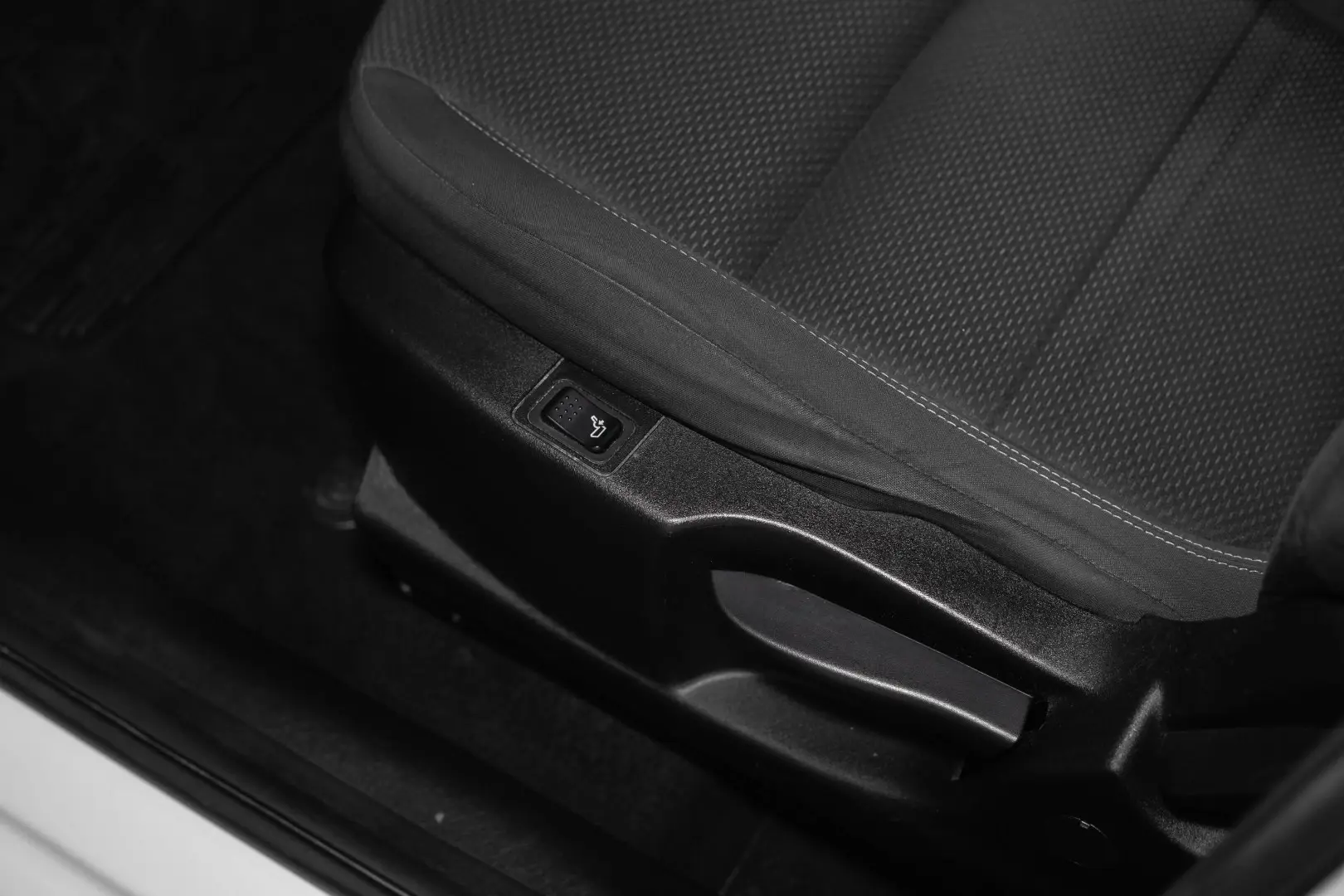 Fiat Tipo Station Wagon 1.3 M-Jet Lounge 27
