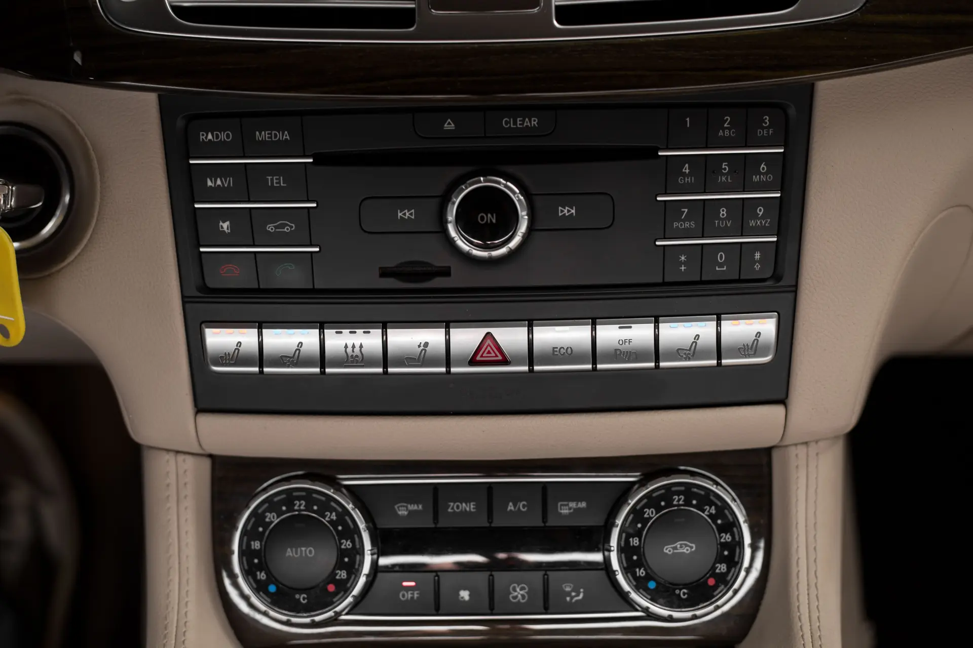 Mercedes-Benz CLS 250 d Shooting Brake 24