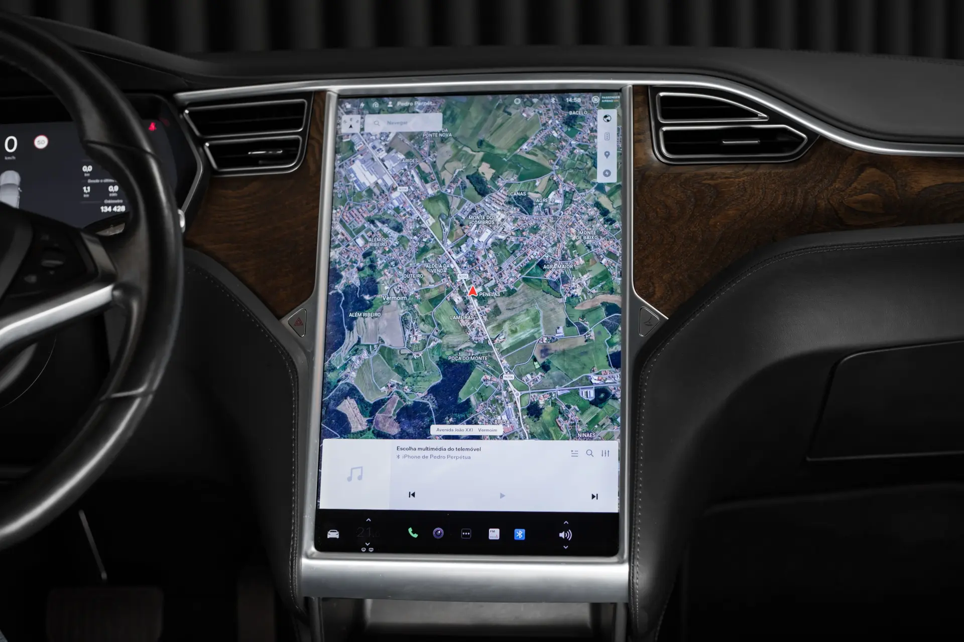 Tesla Model S 100D 13