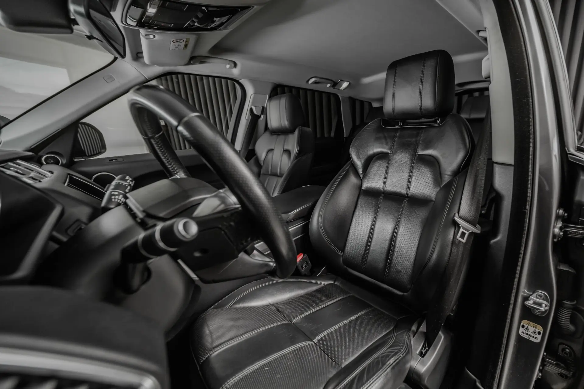 Land Rover Range Rover Sport 2.0 SD4 HSE 36