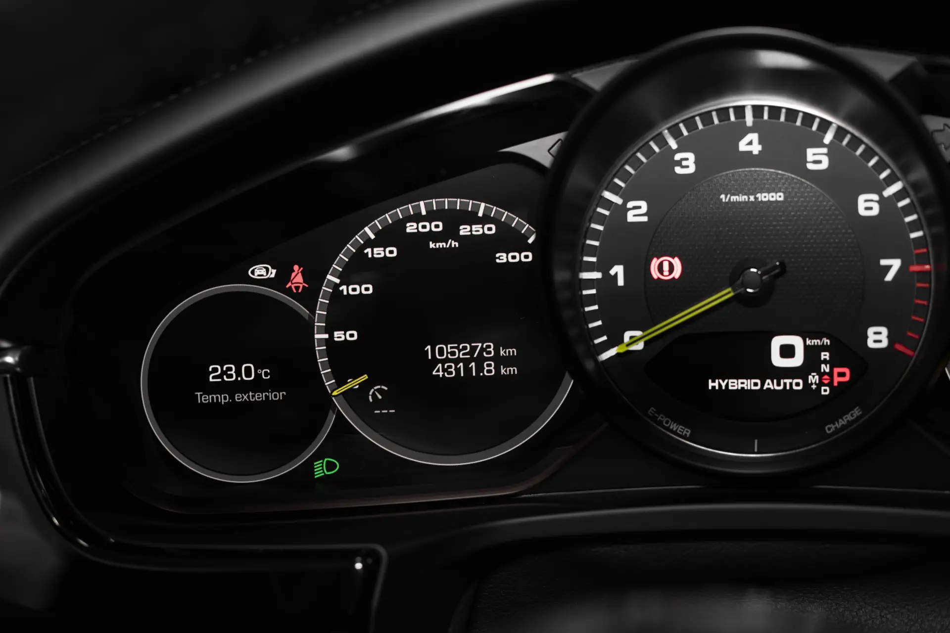 Porsche Panamera Sport Turismo 4 E-Hybrid 19