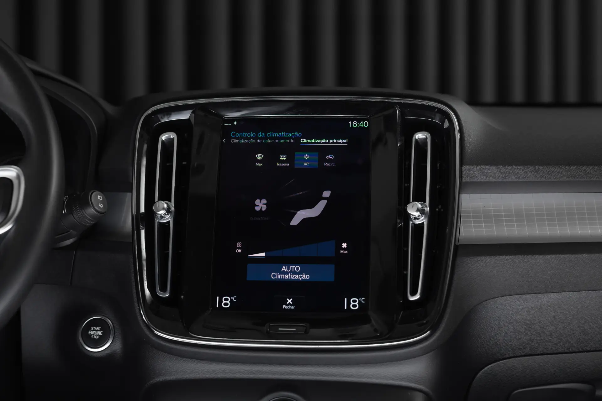 Volvo XC 40 1.5 T4 PHEV Inscription Expression 27