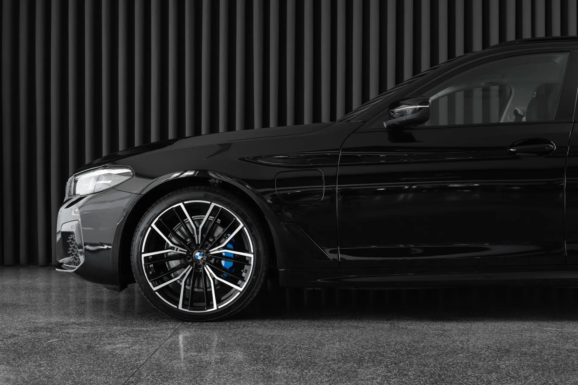 BMW 520 e Pack M 7