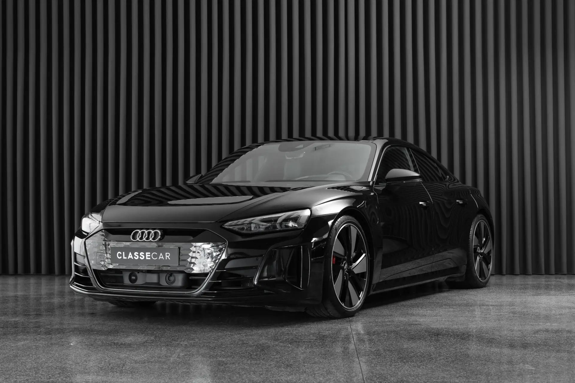 Audi e-tron GT quattro 1