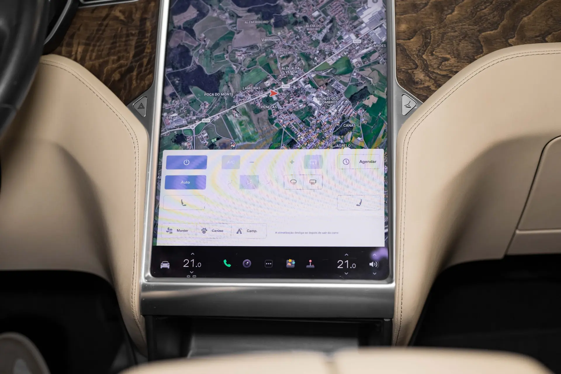 Tesla Model X 90D 34