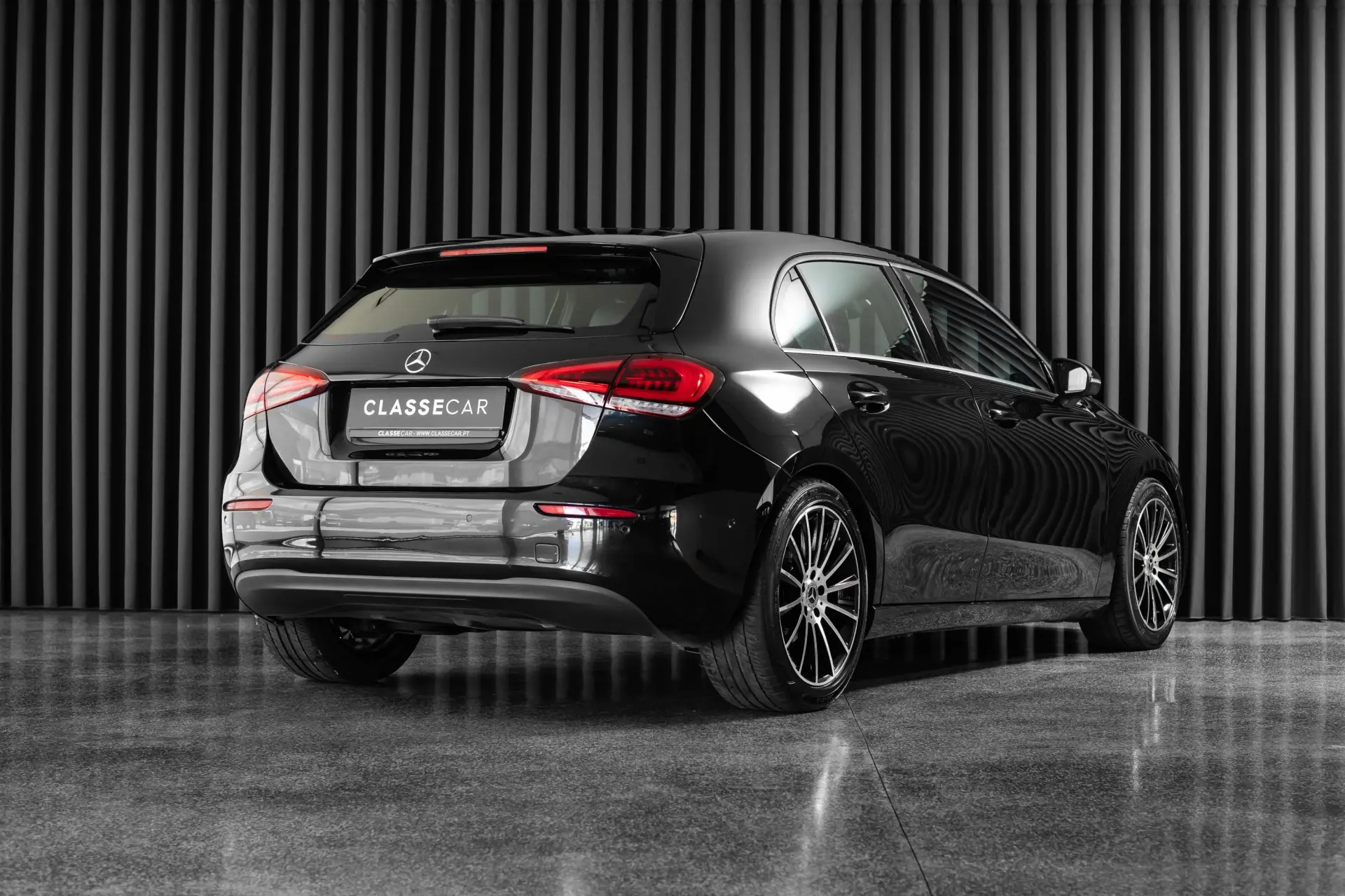Mercedes-Benz A 180 d 7G-DCT Style 3