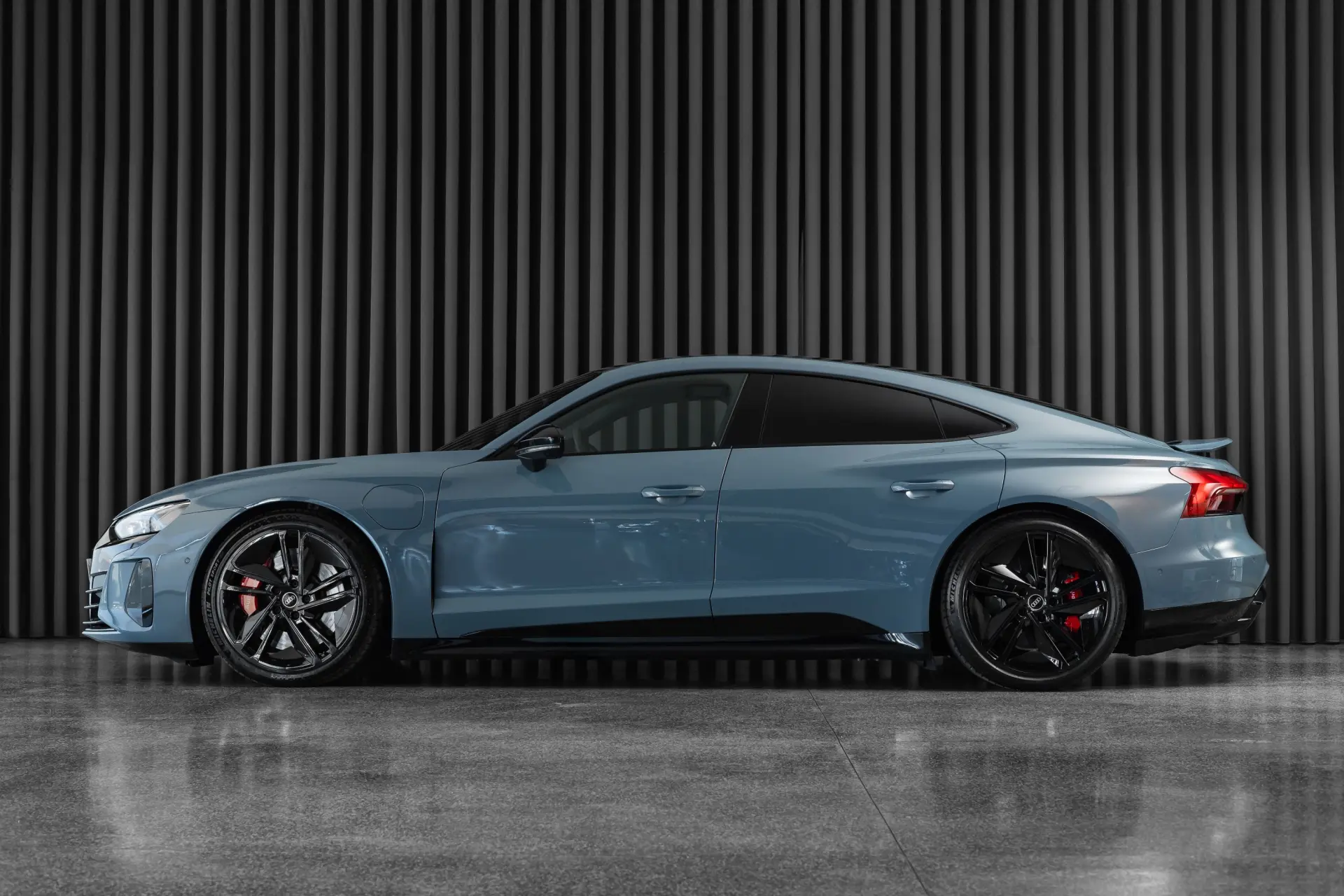 Audi RS e-tron GT quattro 2