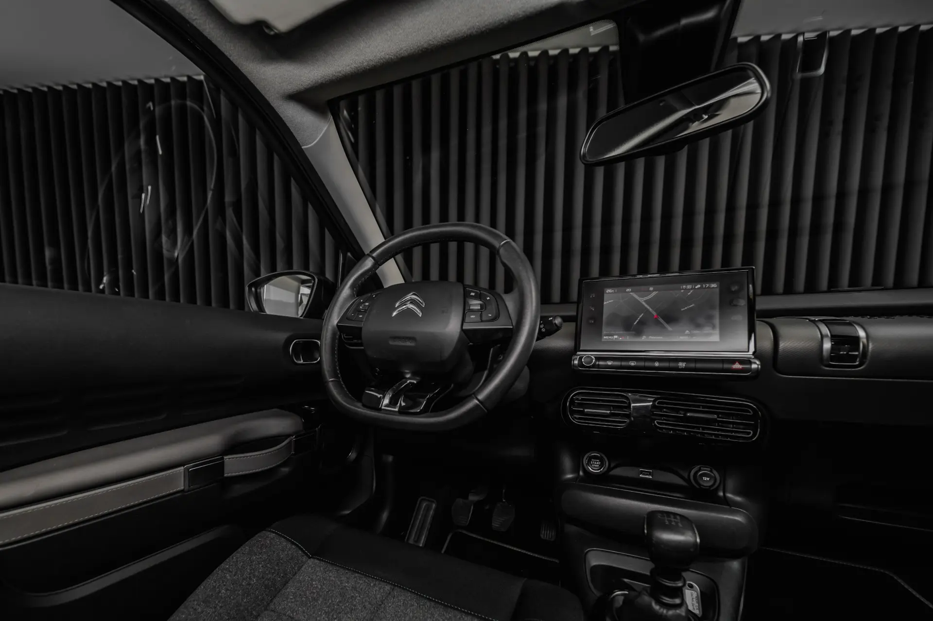 Citroen C4 Cactus 1.5 BlueHDi Shine 11