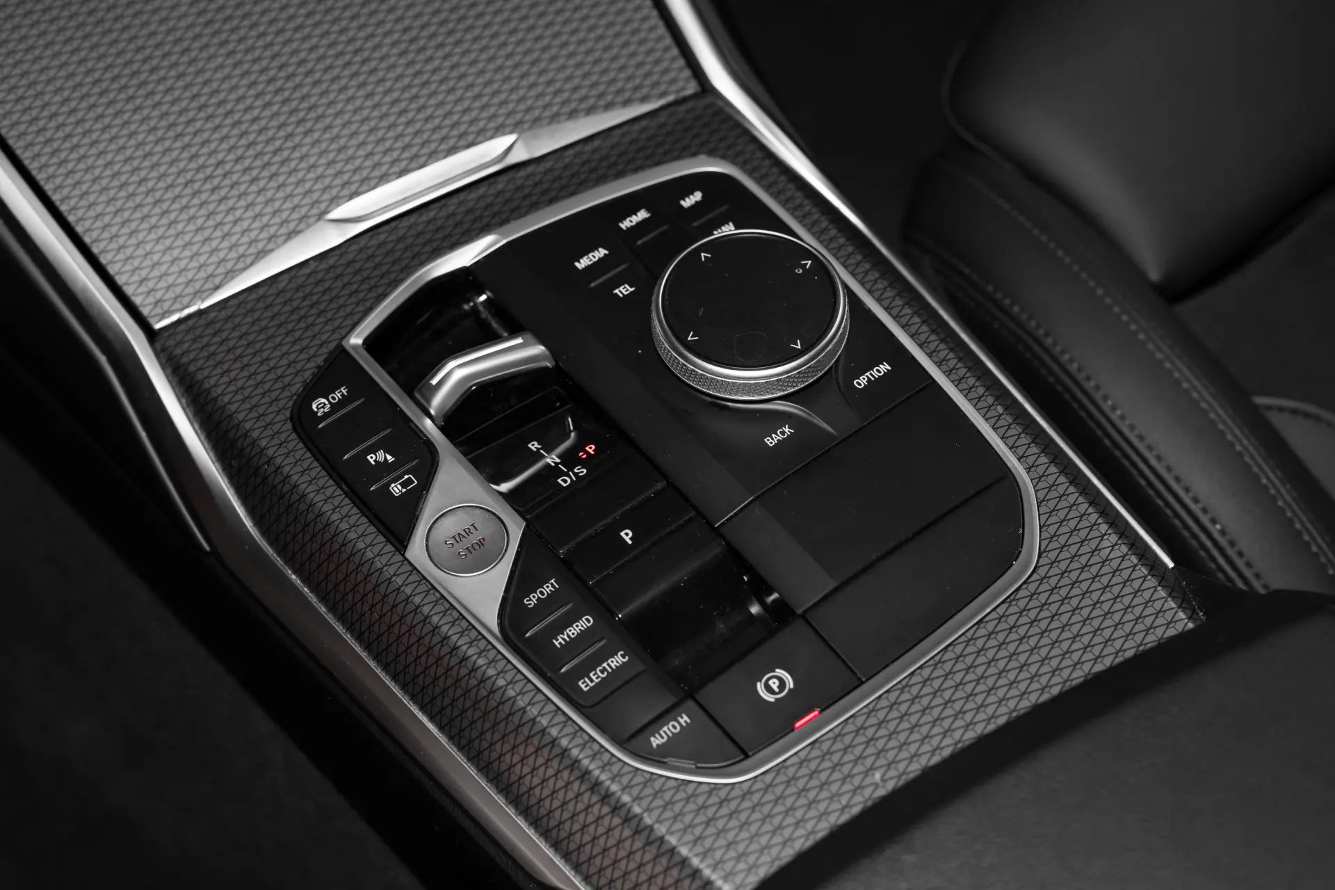 BMW 320 e Pack M Auto 37