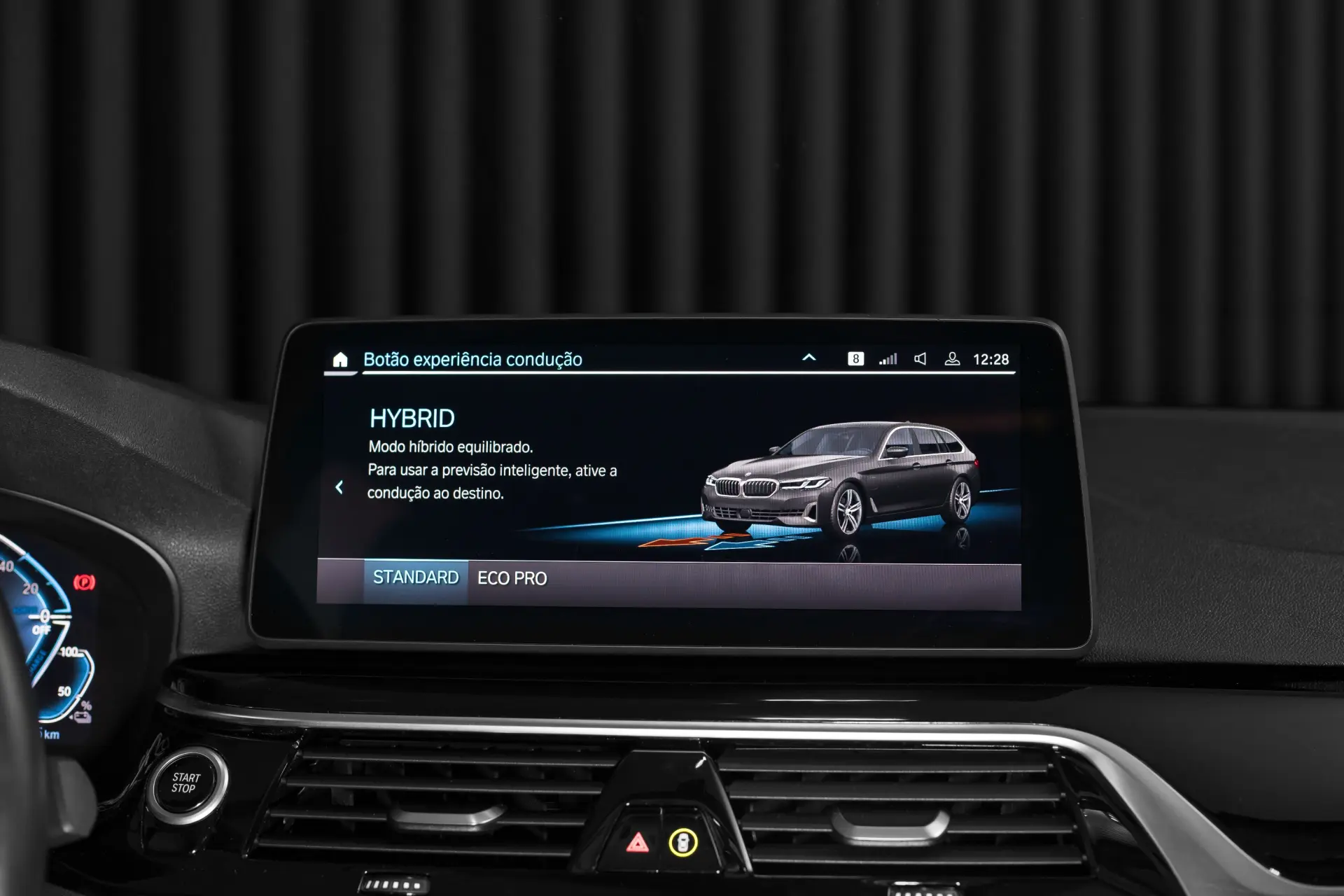 BMW 520 e Pack M 28