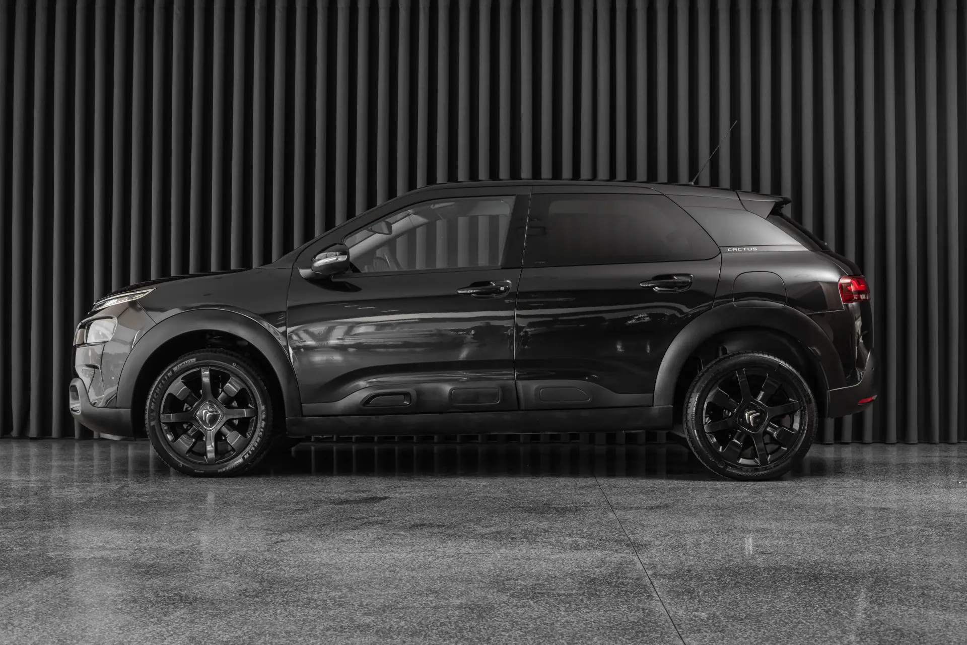Citroen C4 Cactus 1.5 BlueHDi Shine 2