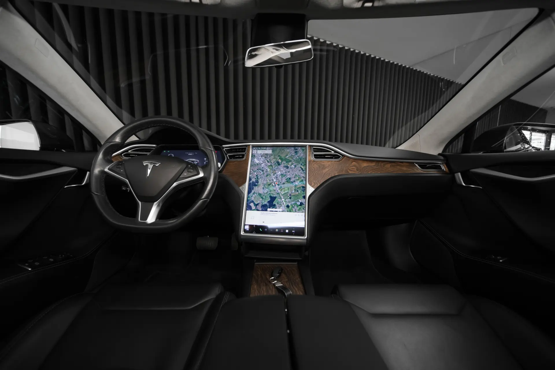 Tesla Model S 100D 8