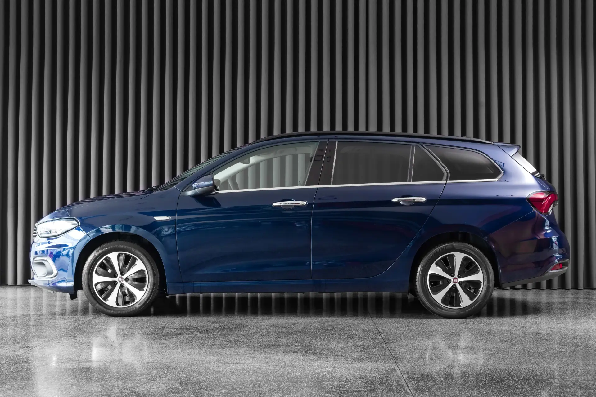 Fiat Tipo Station Wagon 1.6 M-Jet Lounge 2
