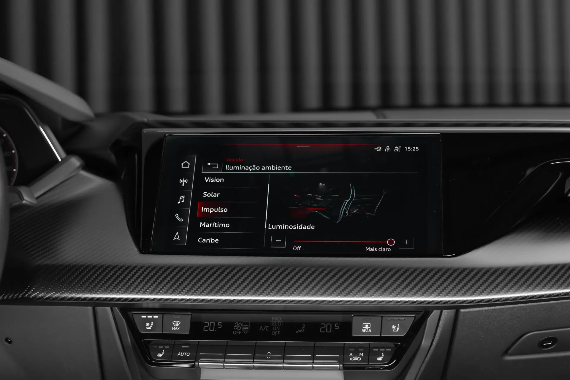 Audi e-tron GT quattro 36