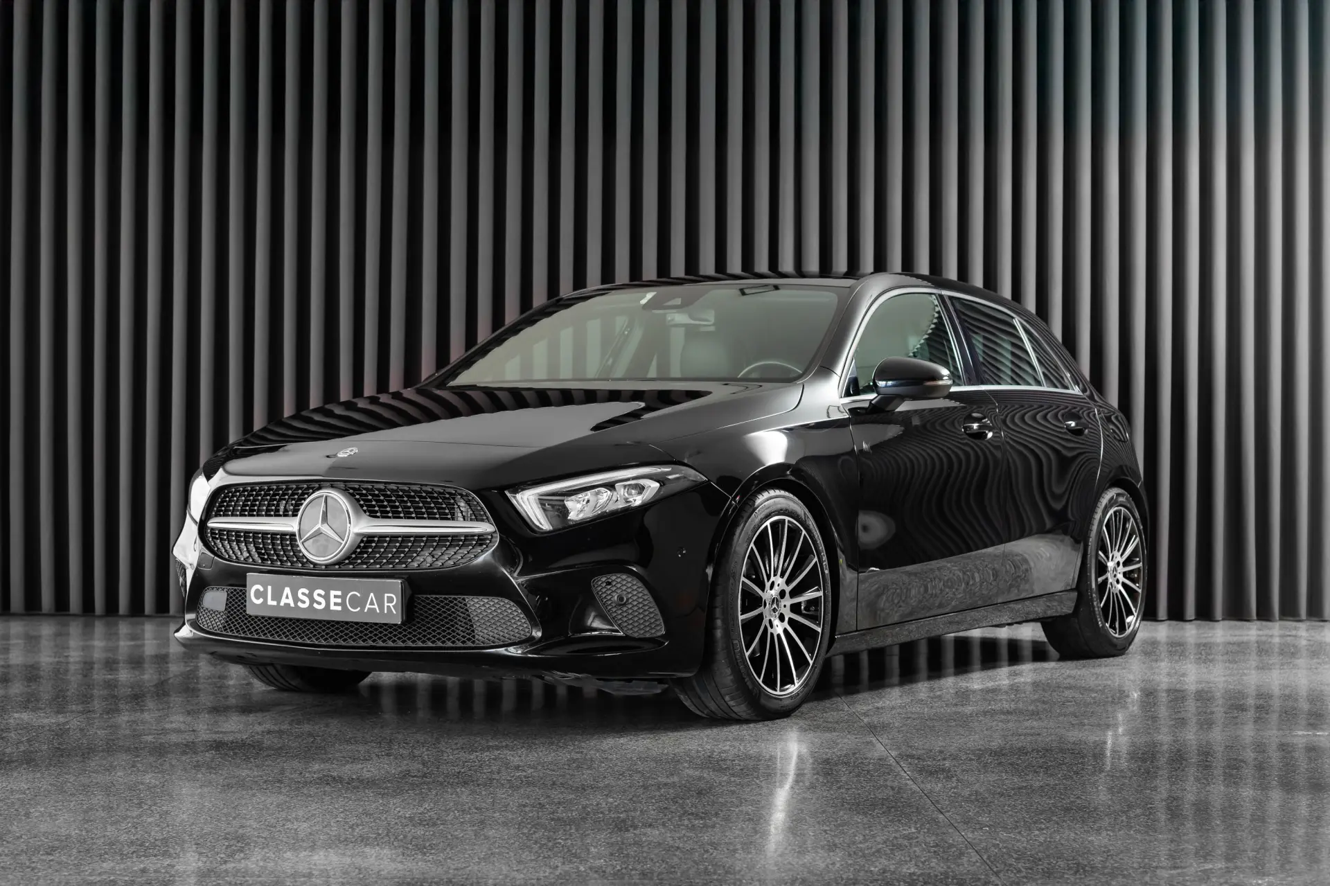 Mercedes-Benz A 180 d 7G-DCT Style 1