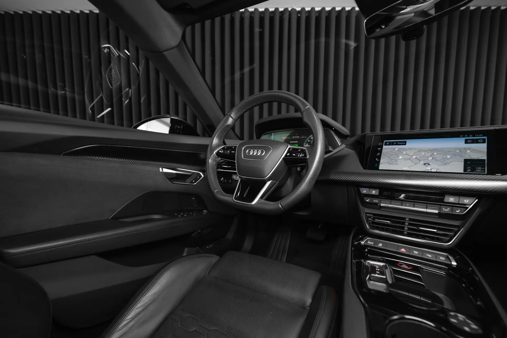 Audi e-tron GT quattro 13