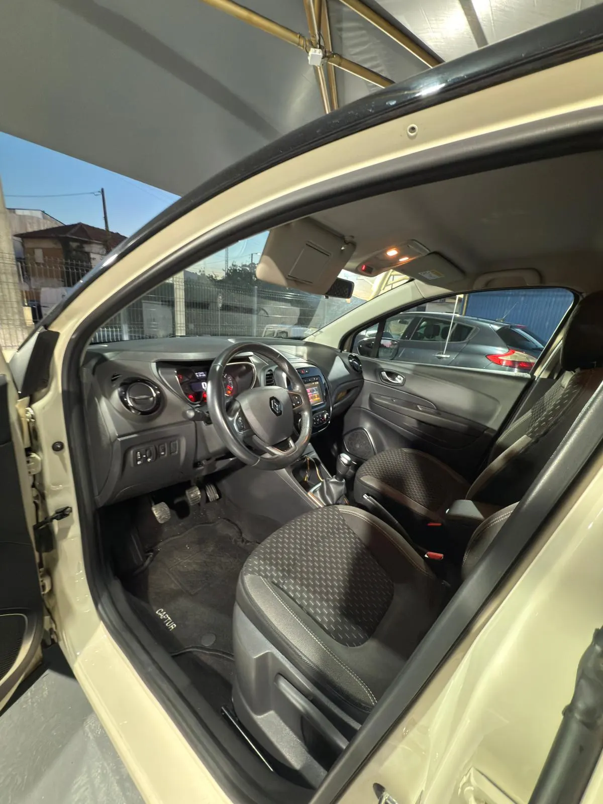 Renault Captur 0.9 TCE Zen 11