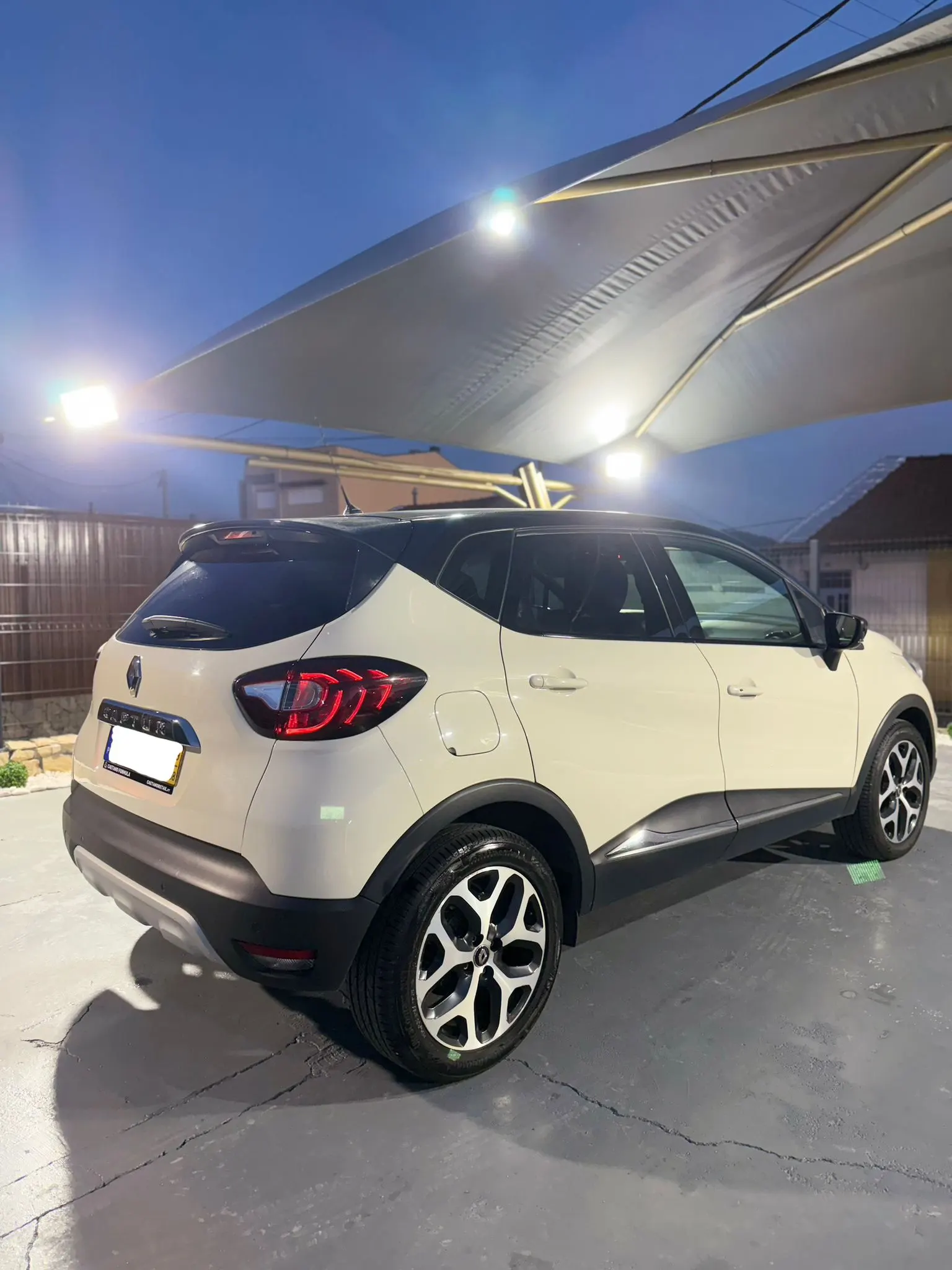 Renault Captur 0.9 TCE Zen 9