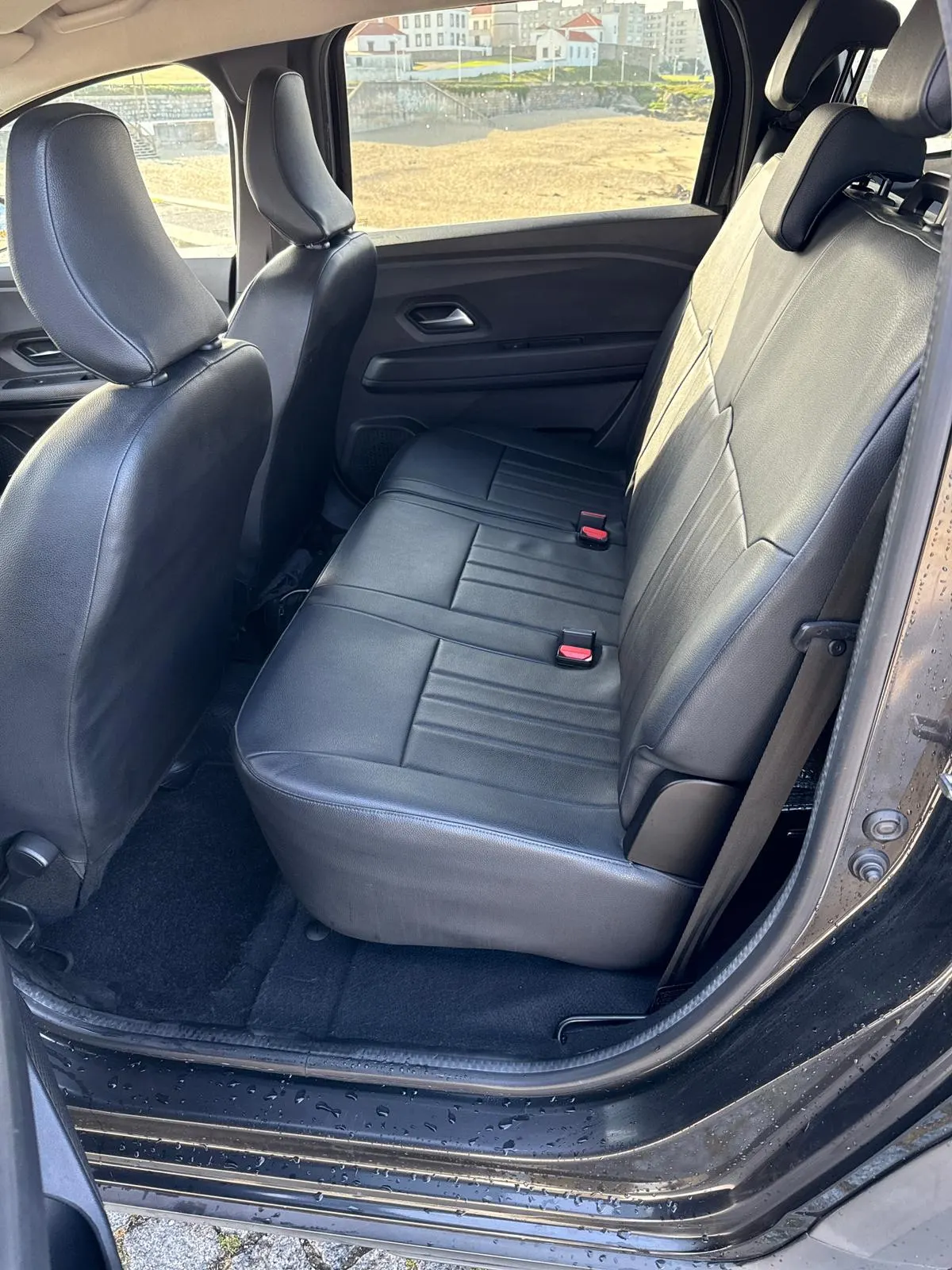 Dacia Jogger 1.0 ECO-G Comfort Bi-Fuel 12