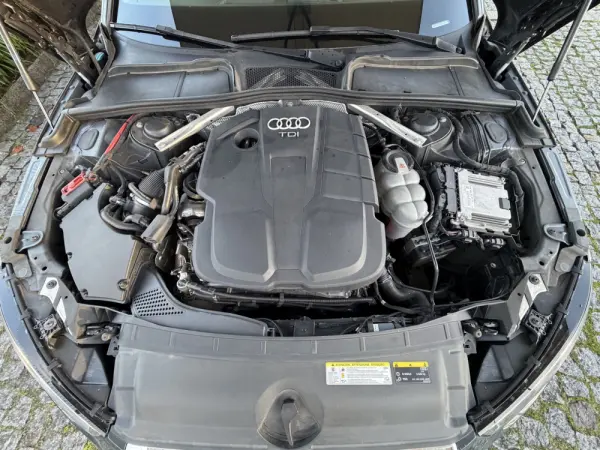 Audi A4 Avant 35 TDI S tronic 45