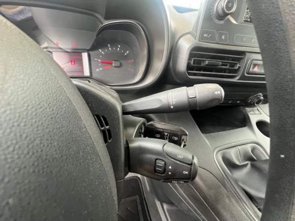 Citroën Berlingo 1.6 BlueHDi Feel 18