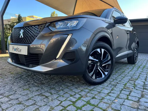 Peugeot 2008 PureTech 130 EAT8 Allure 2