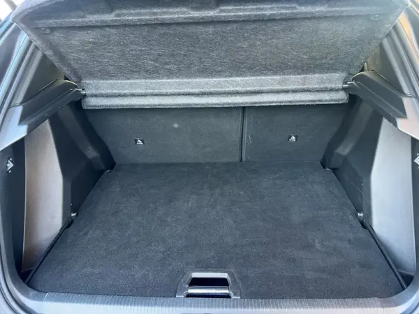 Peugeot 2008 PureTech 130 EAT8 Allure 45