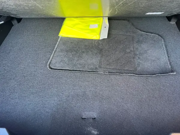 Peugeot 2008 PureTech 130 EAT8 Allure 46