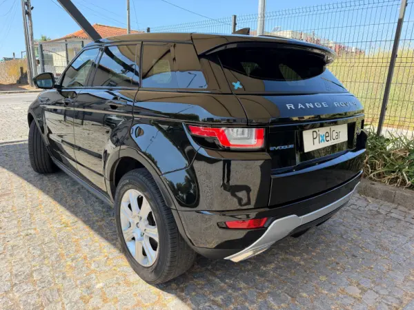 Land Rover Range Rover Evoque 2.0 eD4 SE Dynamic 7