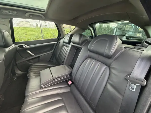 Peugeot 407 SW 1.6 HDi Executive 31