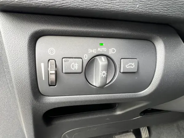 Volvo V40 Cross Country 1.5 T3 Plus Geartronic 22