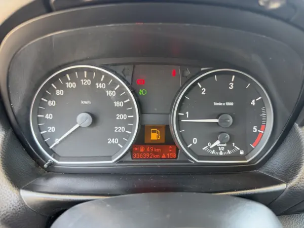 BMW 118 d 33