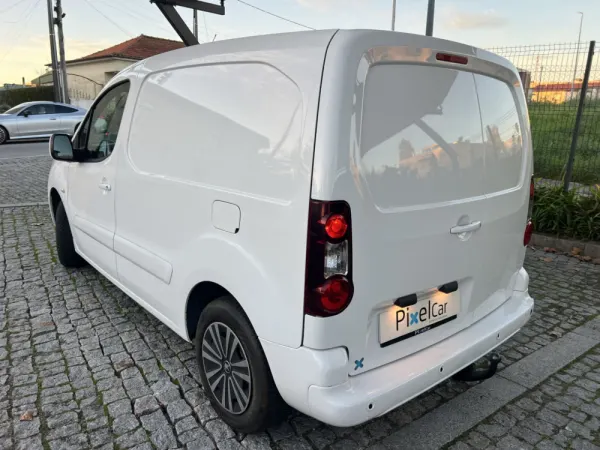 Peugeot Partner Partner 16 HDI 3 Lug 8