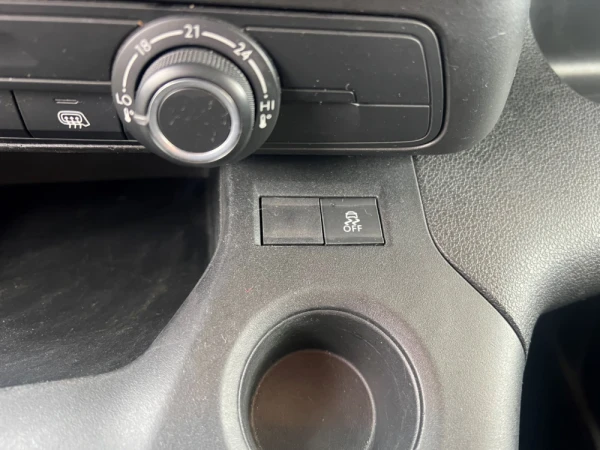 Citroën Berlingo 1.6 BlueHDi Feel 21