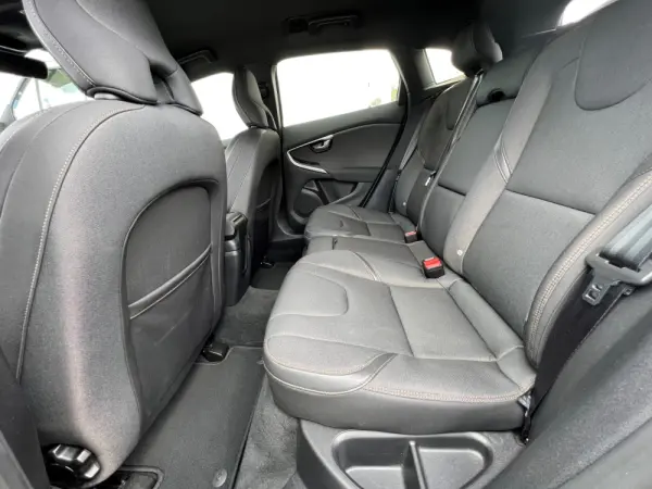 Volvo V40 Cross Country 1.5 T3 Plus Geartronic 43