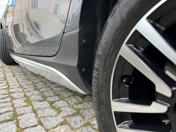 Volvo V40 Cross Country 1.5 T3 Plus Geartronic 18