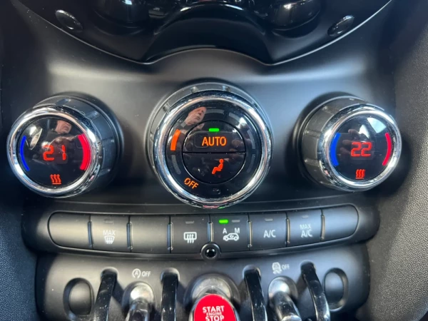 MINI John Cooper Works COOPER SD 33