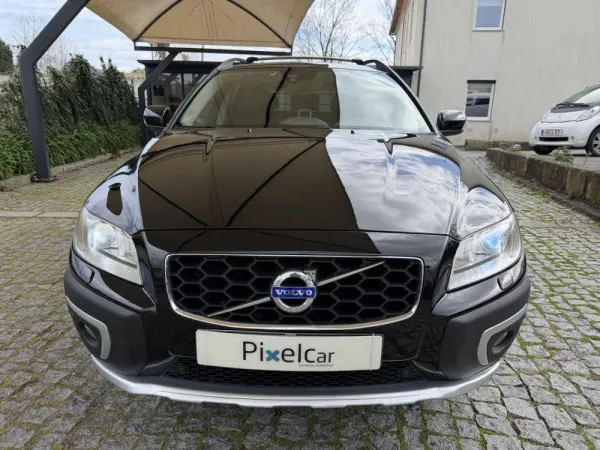 Volvo XC 70 2.0 D4 DYNAMIQUE SUMMUM GEARTRONIC 2