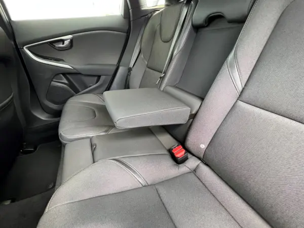 Volvo V40 Cross Country 1.5 T3 Plus Geartronic 44