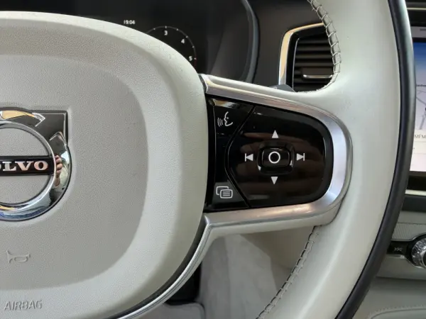 Volvo XC 90 2.0 D4 Inscription 29