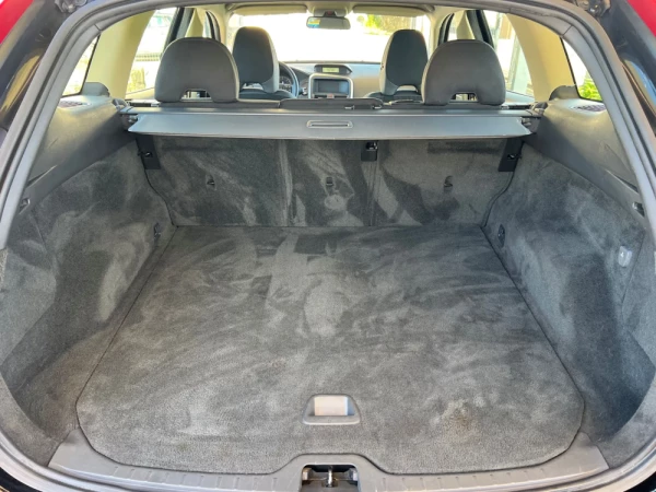 Volvo XC 60 2.4 D Drive Momentum 41