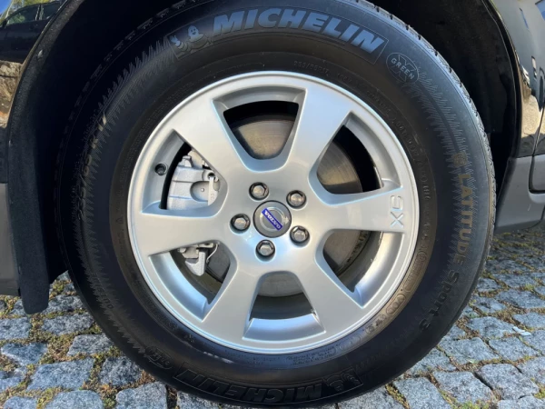 Volvo XC 60 2.4 D Drive Momentum 13