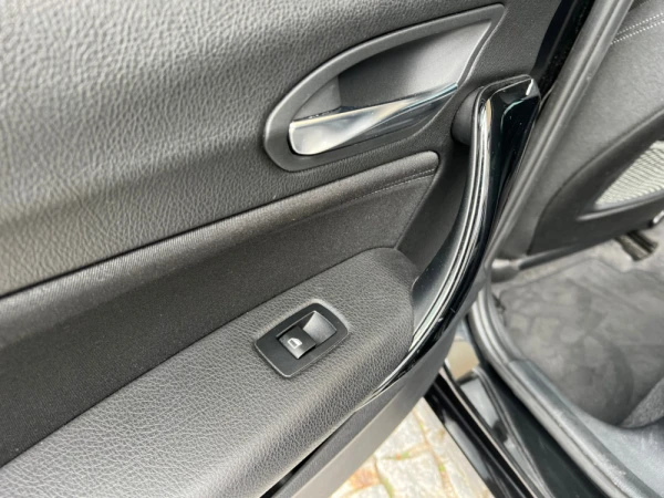 BMW 116 d EDynamics Line Sport 32